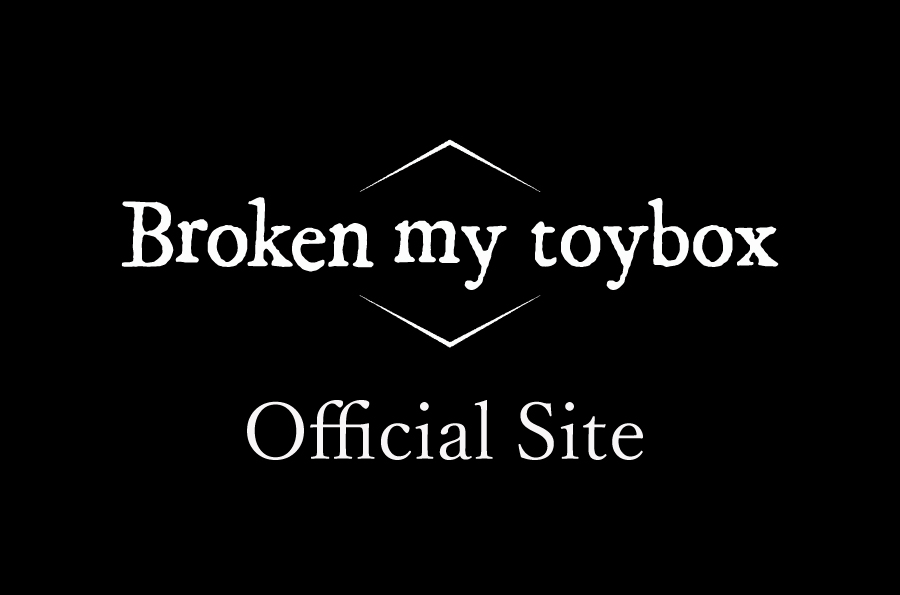 https://brokenmytoybox.com/