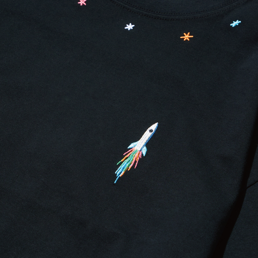 WELTRAUM Embroidery T-shirt / Black