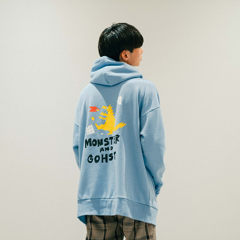 "怪獣とゴースト" HOODIE / LIGHT BLUE