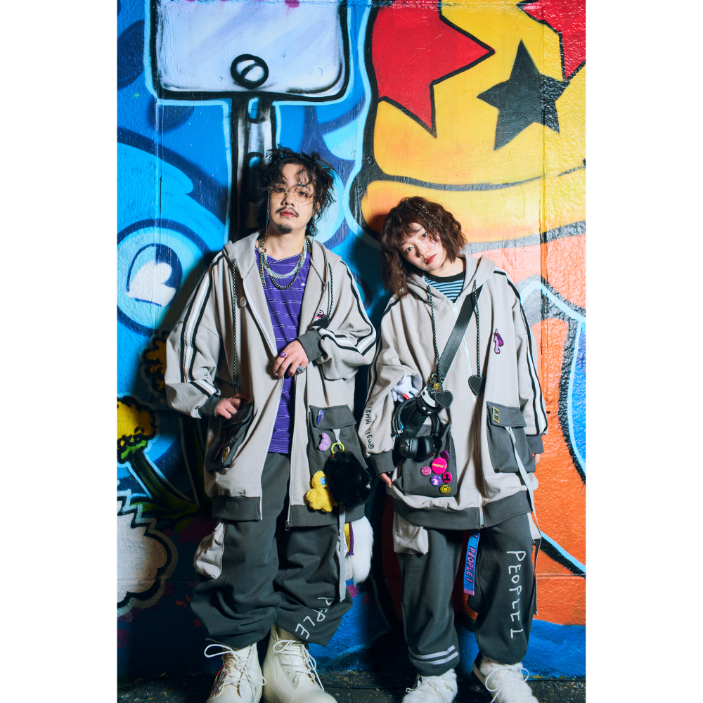 PEOPLE 1 FAKE FUR TAIL KEYCHAIN