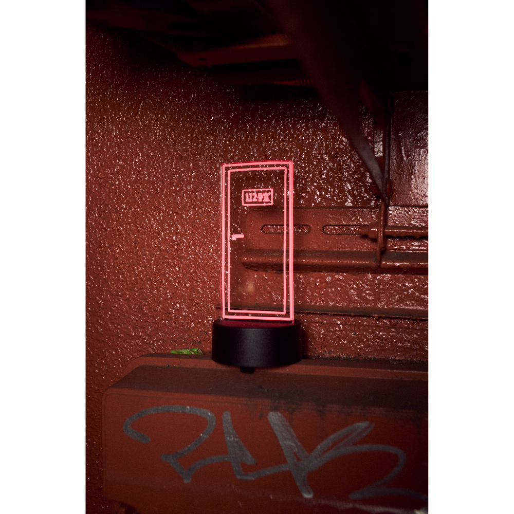 “112号室” のルームライト