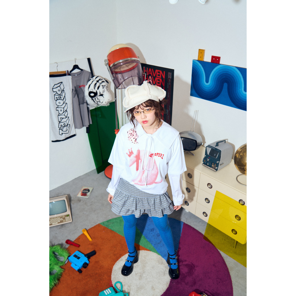 DOT GRAPHIC TEE / WHITE