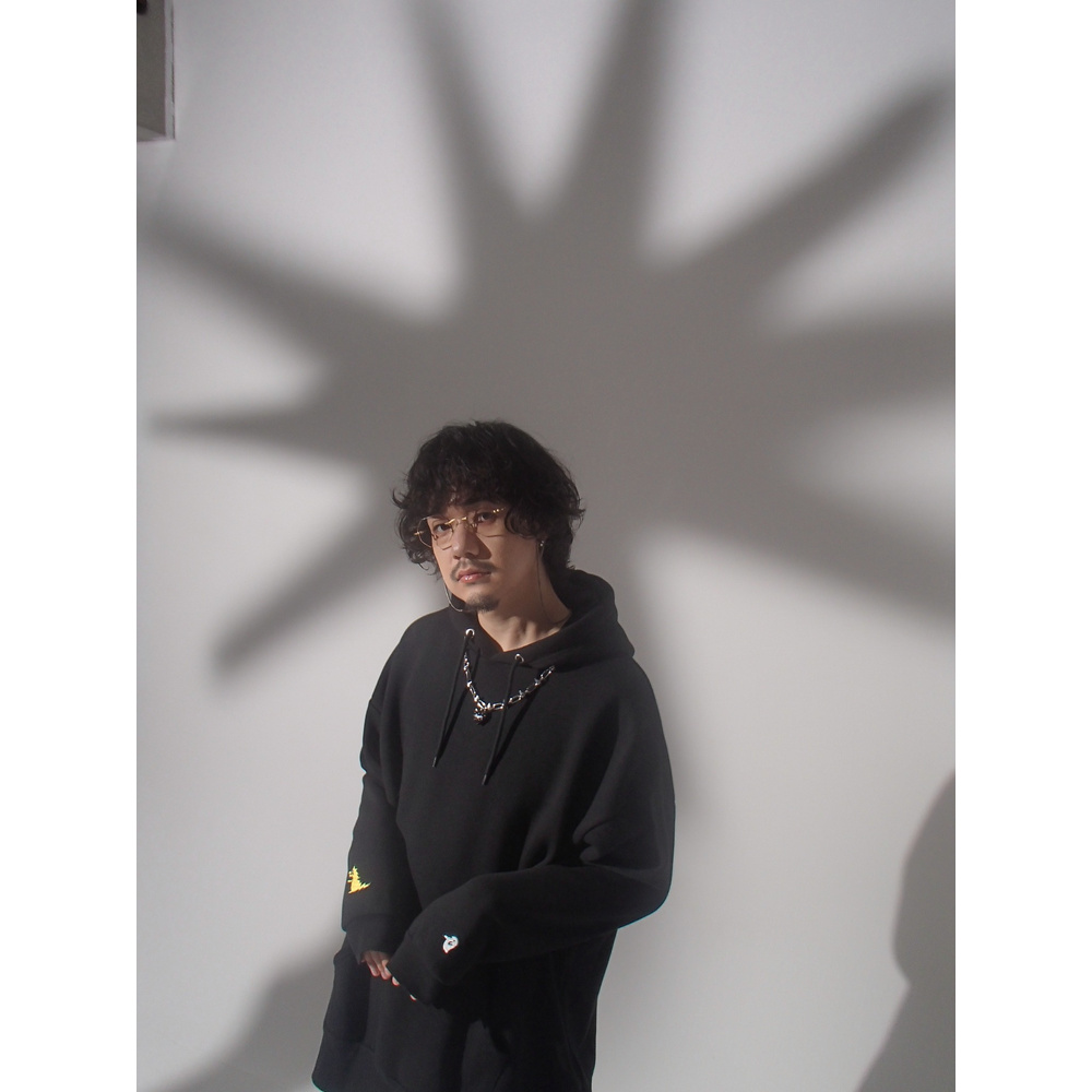 【復刻版】"怪獣とゴースト" HOODIE / BLACK